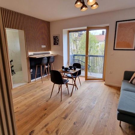 Upgrade Ljubljana Apartment ภายนอก รูปภาพ